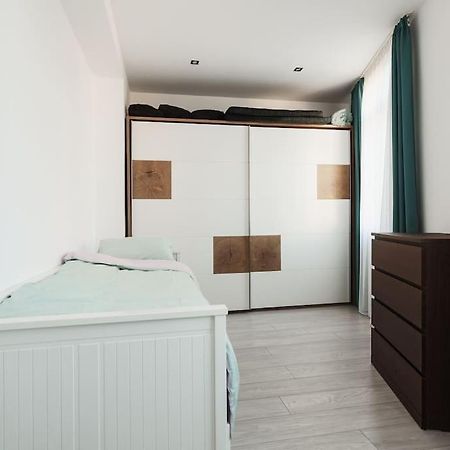 באיה מארה Ambassador Apartment מראה חיצוני תמונה