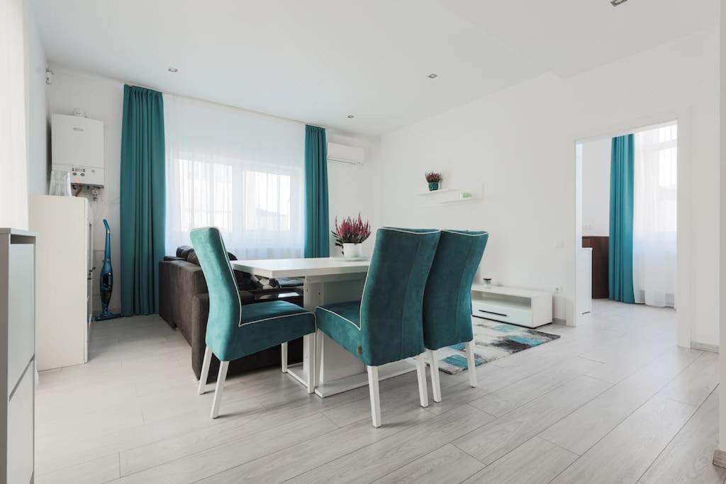 באיה מארה Ambassador Apartment מראה חיצוני תמונה