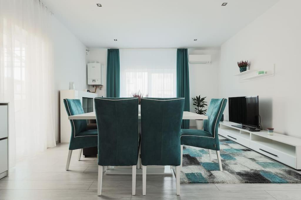 באיה מארה Ambassador Apartment מראה חיצוני תמונה